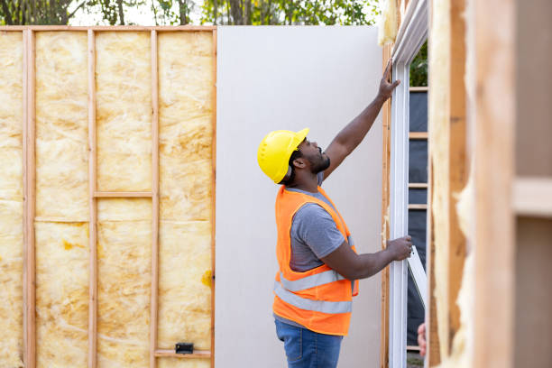Best Garage Insulation Installation  in Edinburg, IL
